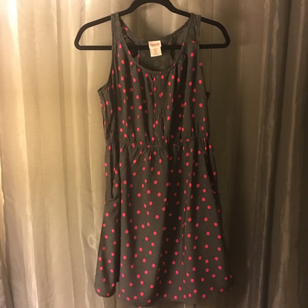 👗 Polka Dot Dress with Pockets